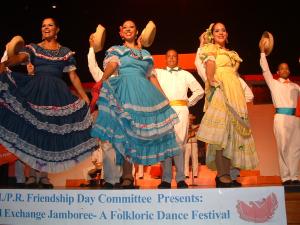 V.I. &ndash;Puerto Rico Friendship Day entertainers