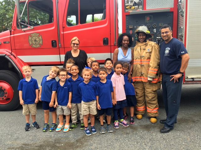 Antilles students are visited by firefighters and fire trucks