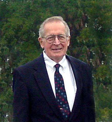 Richard Grunert was a respected member of the territory's law community. He was 82.