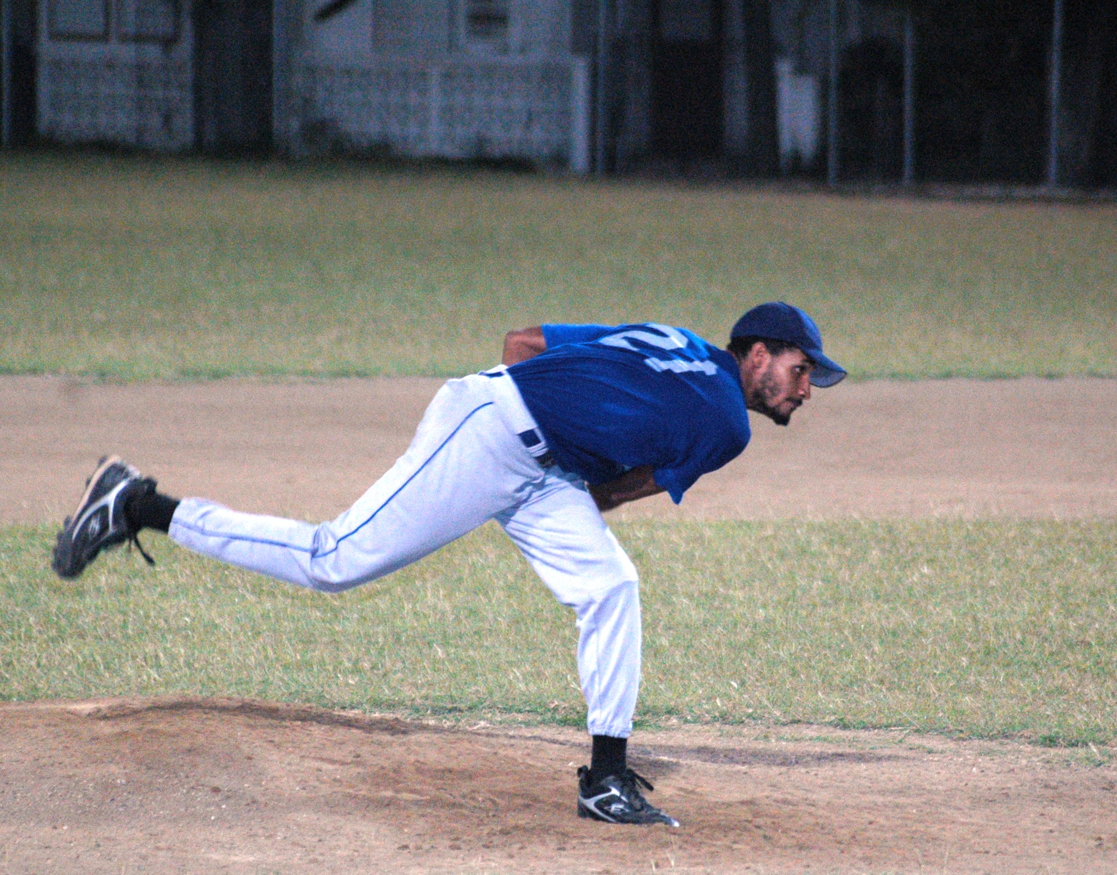 Diamonds starter Shaun Tutein kept the Cobras at bay in the early innings.