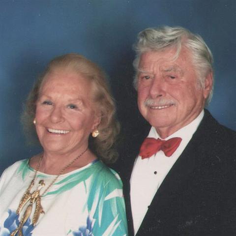 St. Thomas hotelier Micheal Resch (pictured here with his wife, Lorette) died on Tuesday. He was 87.