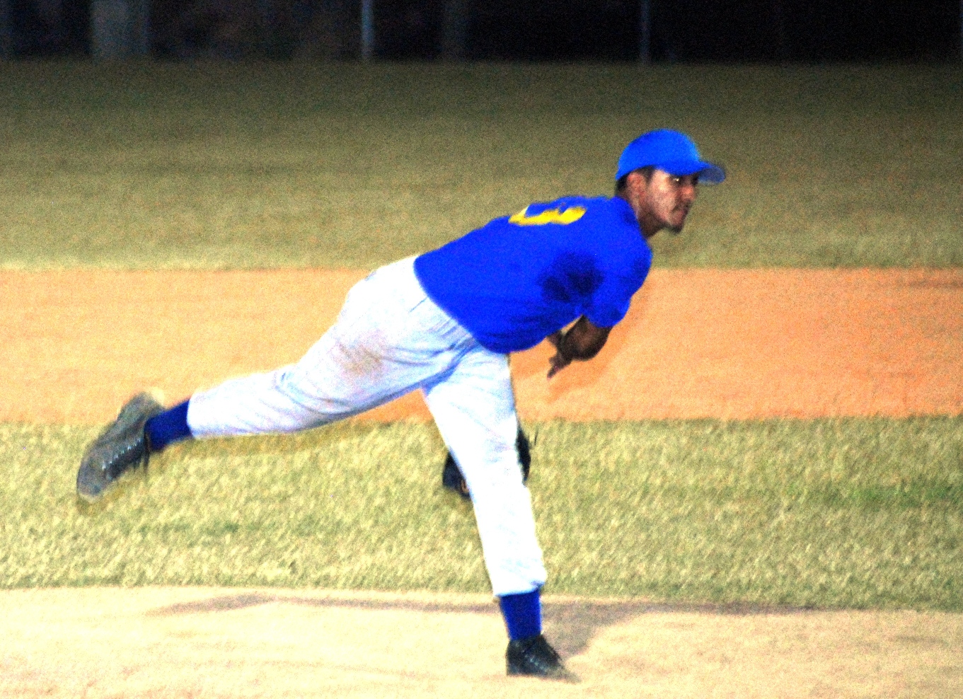 Cobras reliever Jonathan Gonzalez was dominant in securing the win.