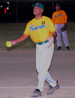Hummers ace Jerry Vialet, was just too tough for the Set it Off batters.
