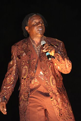 Perennial Calypso Monarch favorite "Mighty Pat" took third.