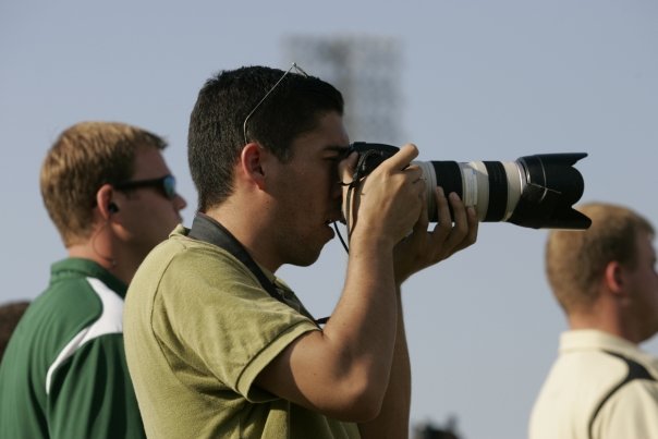Photojournalist Michael Nissman in action.