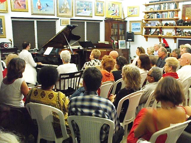 A full house listens to Wells Hanley play at the Water Island Music Festival. (Photo provided by Alex Randall)