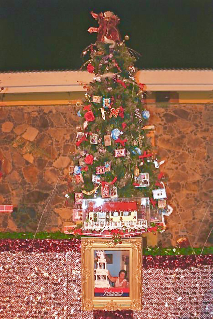 Julianna&rsquo;s Bake Shop decorated the winning tree this year.
