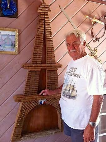 Greaux made this Eiffel Tower replica out of corks from wine bottles.