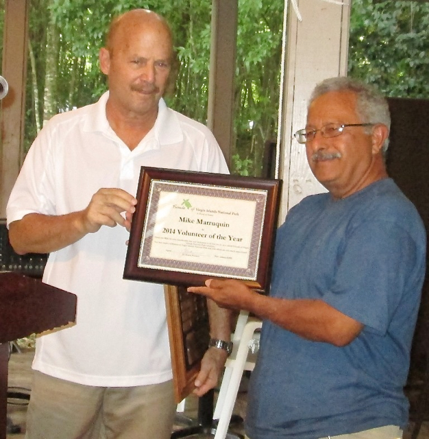 Friends President Joe Kessler, left, and Friends volunteer of the year Michael Marruquin.
