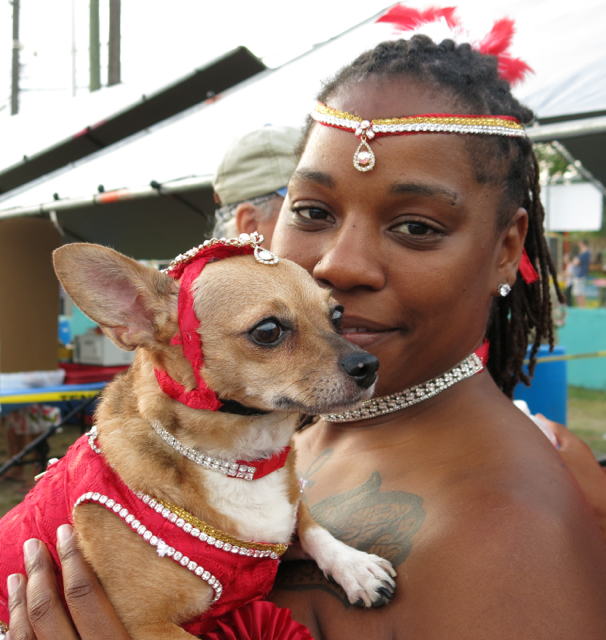 Crystal Allen  and her Chihuahua Taliah won the Best Look Alike contest.