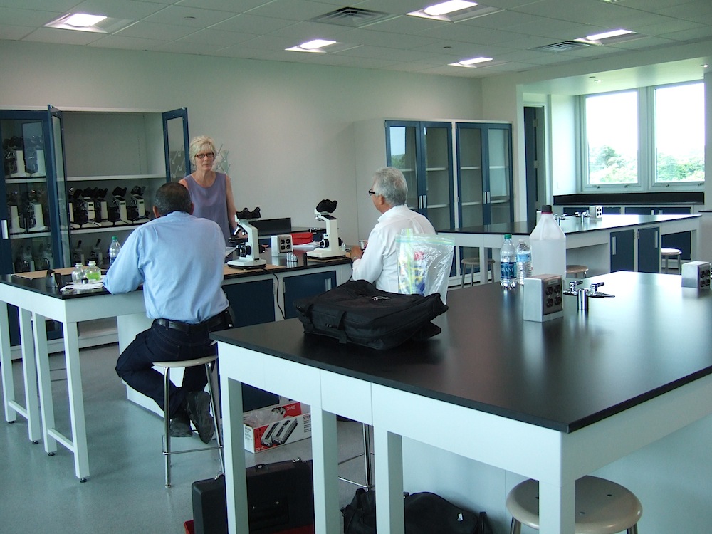 The tour of UVIs new math and science facilities included a visit to the biology lab.