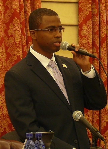 Former Sen. Alvin Williams at session.