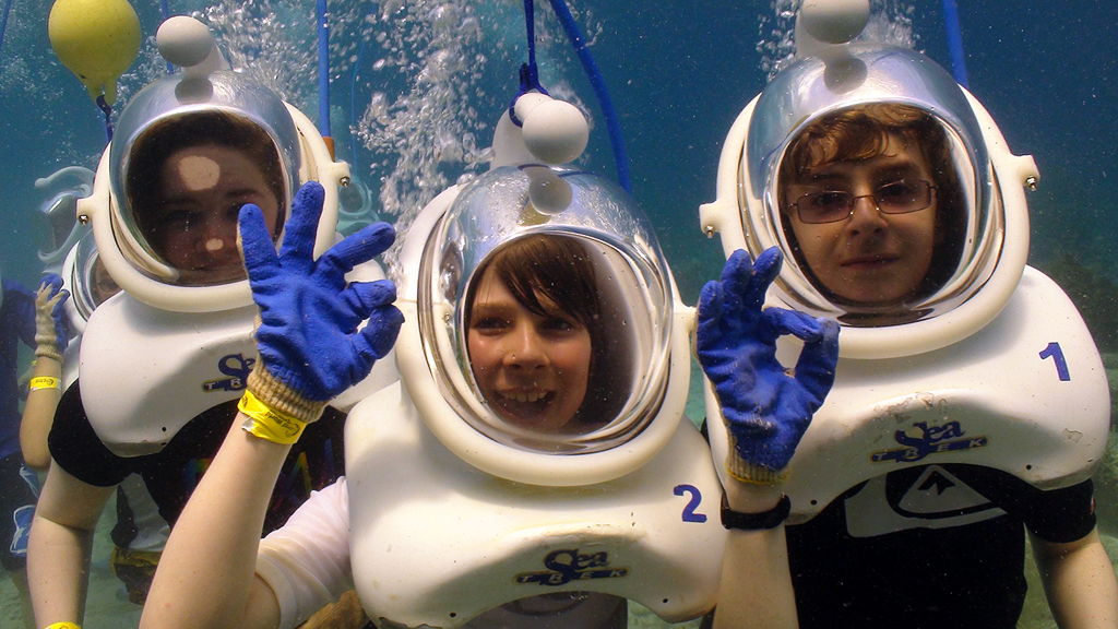 Kids at Sea Trek, Coral World