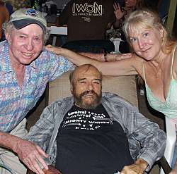 Nick “Mighty Whitey” Russell (center) and wife Janet Reiter.