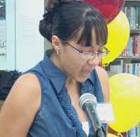 Kristina Chardon reads her award-winning letter to author Julia Alvarez.