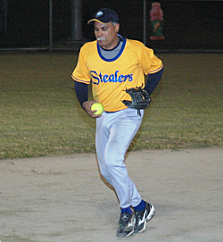 Stealers’ Raymond “Doc” Cintron trots to third for the easy out.