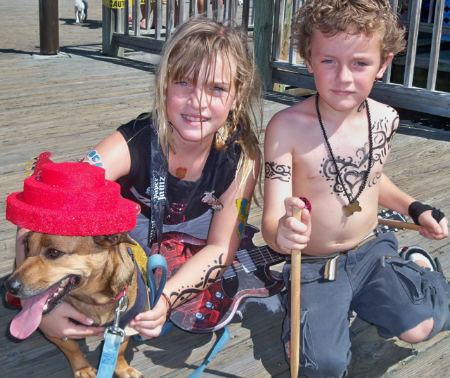 Devo Dog Mimi, with Kara Barton and Gabe Gelardi.