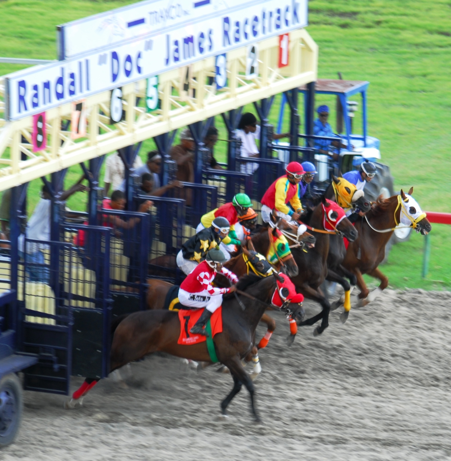 Another great break at Randall "Doc" James Race Track.