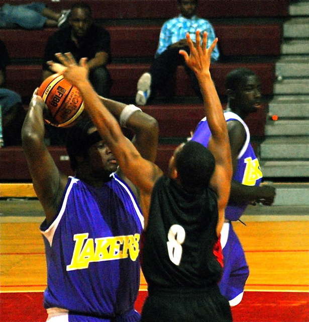 The defense of Boys Dem smothered the Lakers.