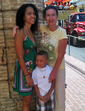  daughter Carissa Braithwaite (left), grandson Miguel Toussaint and Eileen Short. 