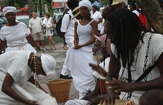 Bamboula drummers and dancers helped propel the Dollar Fo' Dollar tour.