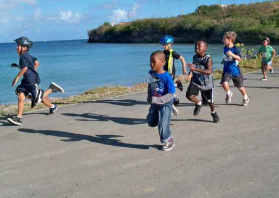 Runners in the St. Croix Kids' Duathlon at Altoona Lagoon.