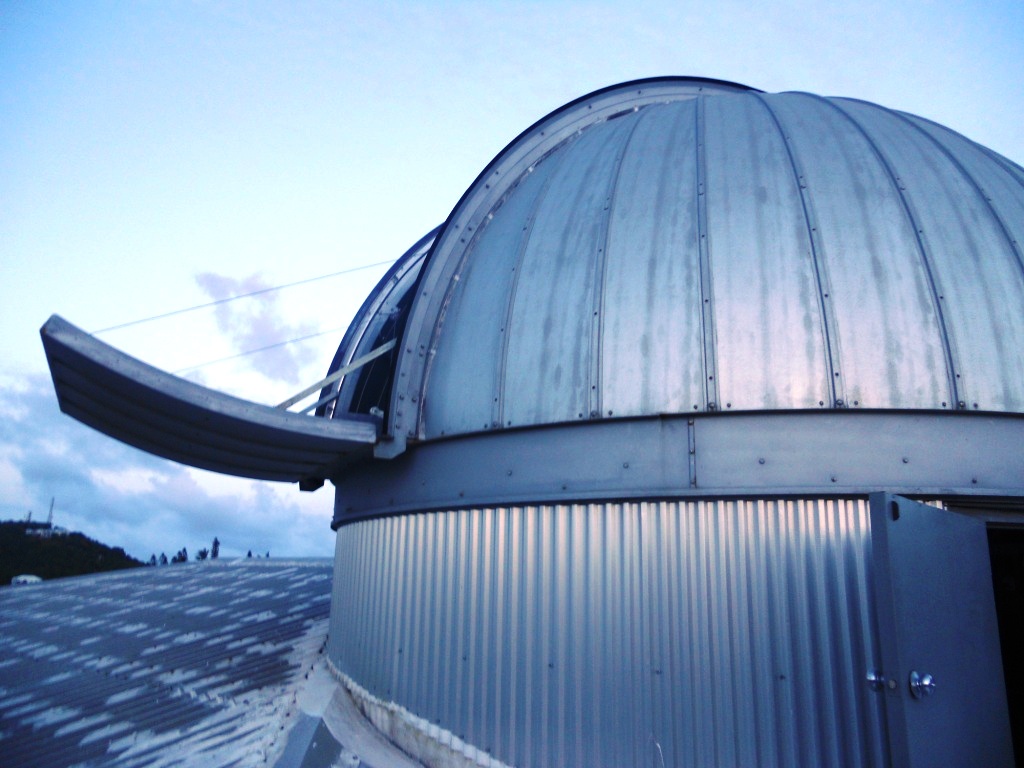 	Outside the new dome at the Etelman Observatory (Laurel Kaufmann photo).