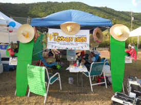 The Looney Bien restaurant sets up a Mexican-themed tent to raise money. (Laurel Kaufmann photo)