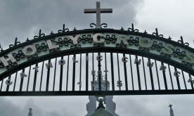 Entrance to Holy Cross Catholic Church