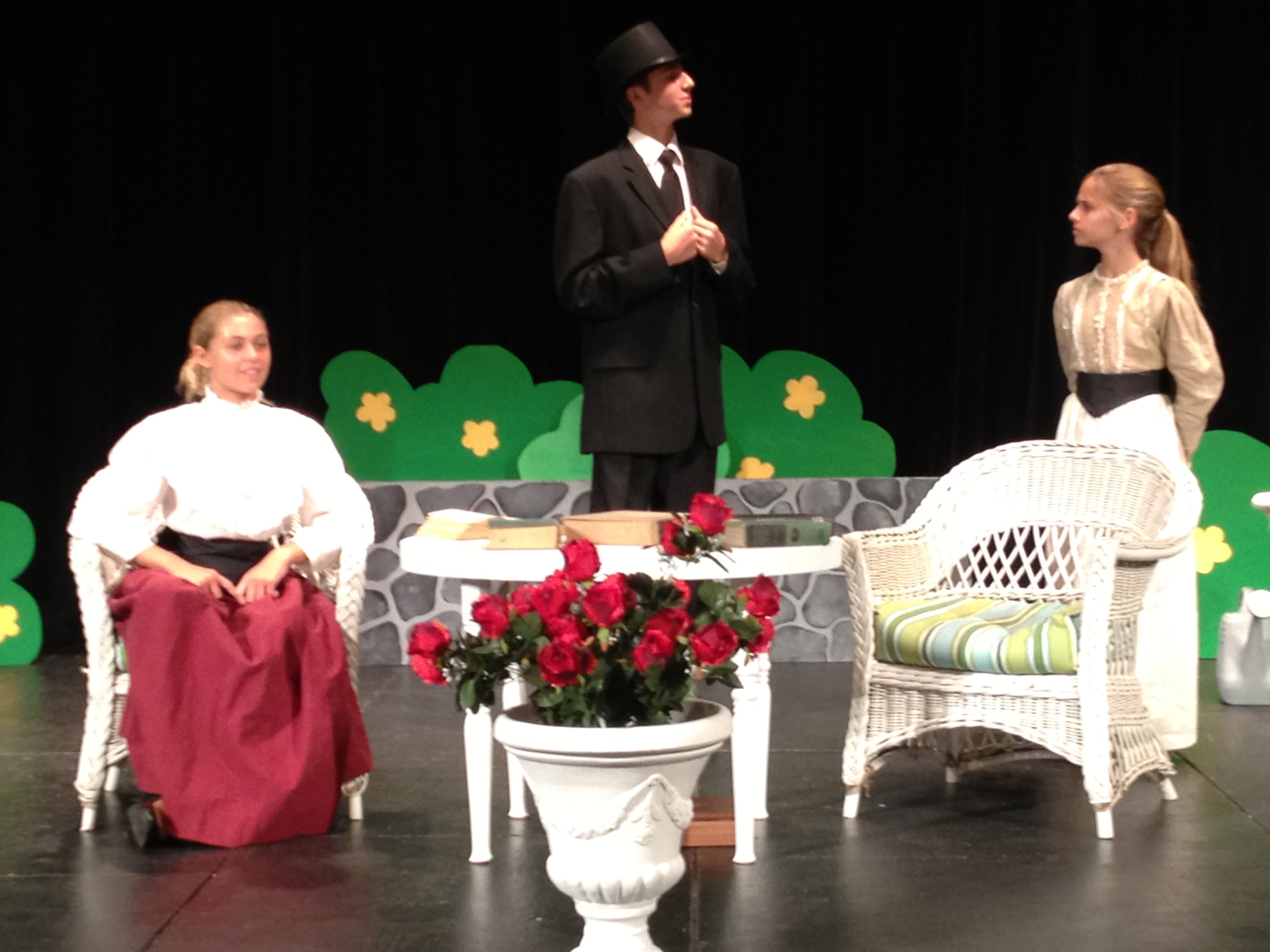 Scene from "Importance of Being Earnest"