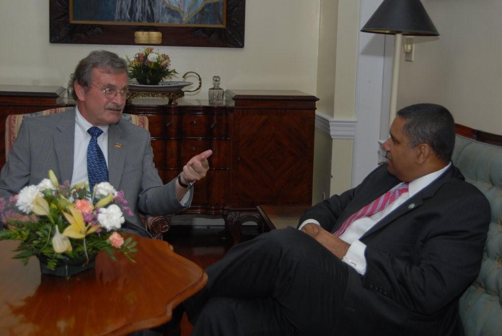 Gov. deJongh (right) and German Consul General Hon. Klaus H.D. Ranner.