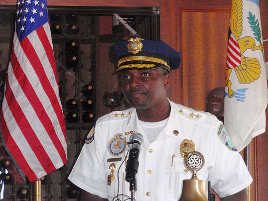  St. Thomas Police Chief Darren Foy speaking to Rotary Club of St. Thomas.