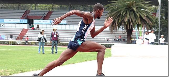 Leslie Murray competes at Pan American Sports Festival in Mexico City (photo by Mireille Smith)