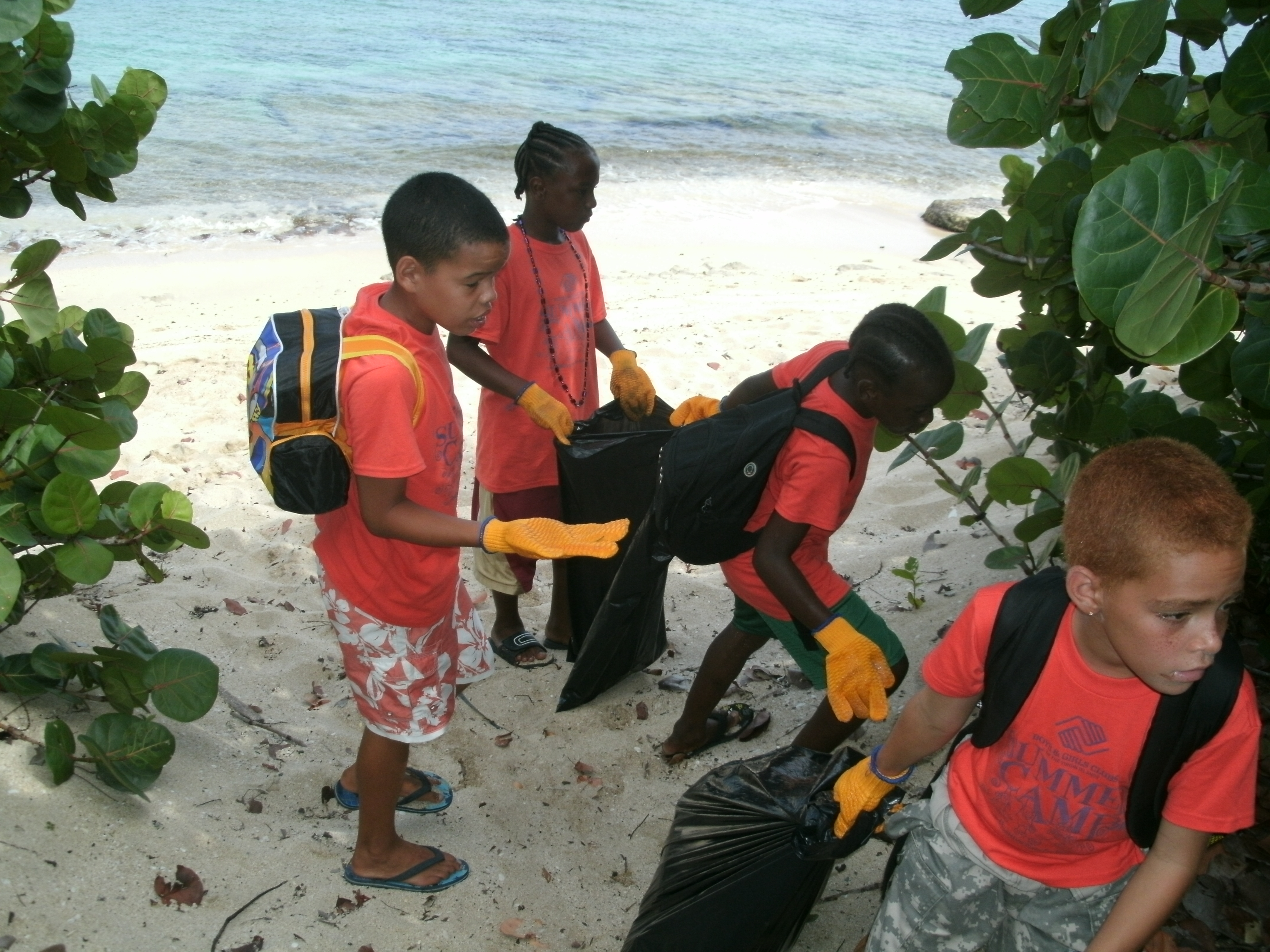 Boys and Girls Club West cleans up the beach