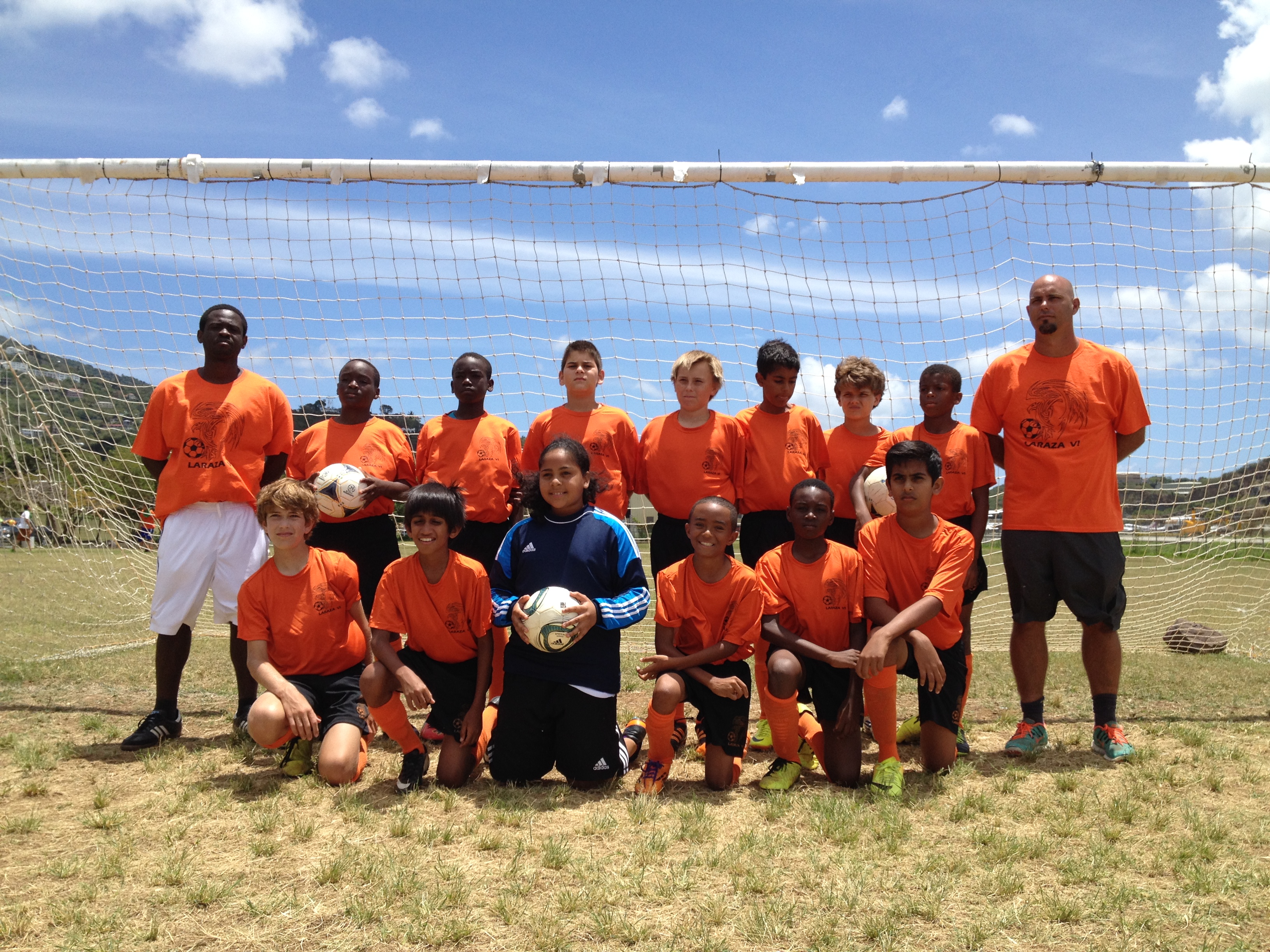 LaRaza VI Soccer Club