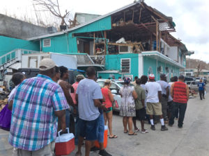 St. John residents line up for ice early Wednesday morning. (Amy Roberts photo)