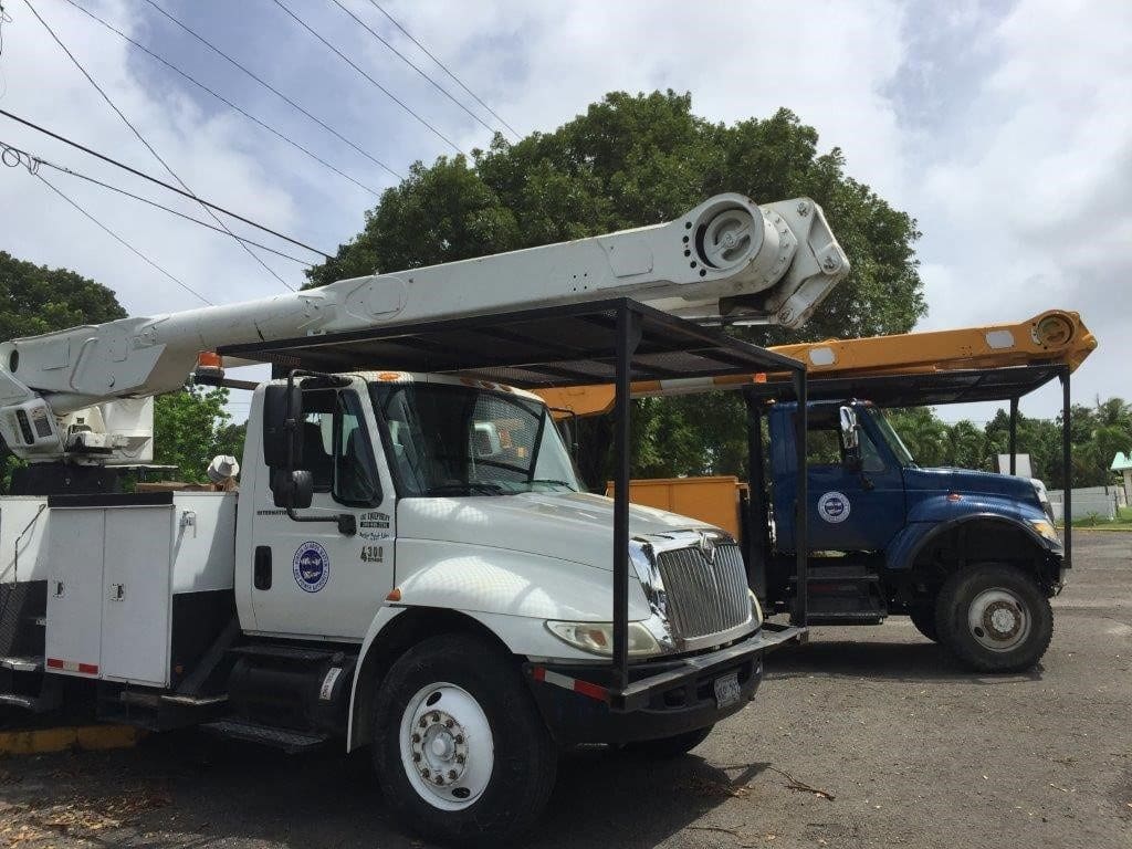 A WAPA line truck works during the post-storm recovery period after Irma and Maria. (File photo)