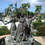 Three Queens monument STT MacVean photo 040618