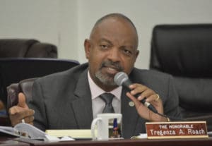 Sen. Tregenza Roach questions Gov. Mapp's finance team. (Photo by Barry Leerdam, V.I. Legislature)