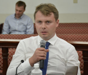 Polcom CEO Lukasz Slominski (Photo by Barry Leerdam, V.I. Legislature)