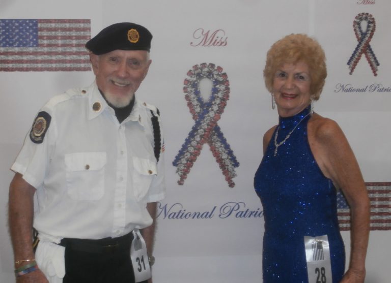 Carol and Marty Tuohy Win Senior Crowns