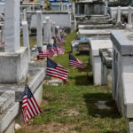 MemDay flags on graves