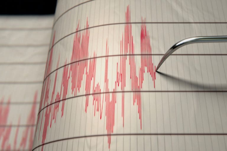 Two Quakes Shake Caribbean Basin, but Neither Prompts Tsunami Warning