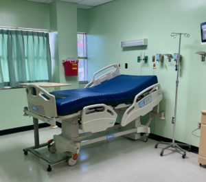 A room in the new ICU in the Juan Luis Hospital. (Photo by JFL)