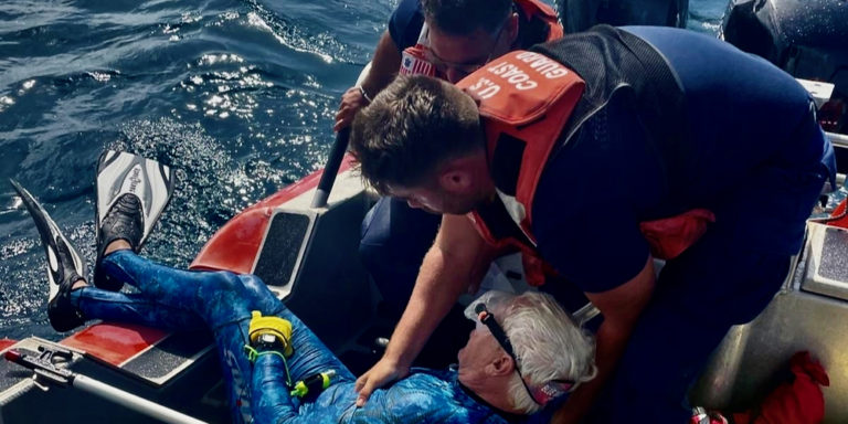 Coast Guard Rescues Diver off Dutchcap Cay, STT