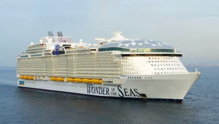 World’s Largest Cruise Ship – Wonder of the Seas – to Visit St. Thomas