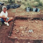 Tutu excav unit 5-16-91, Saladoid mtrl, vol Margaret Caesar.j Emily Lundberg photo pg copy