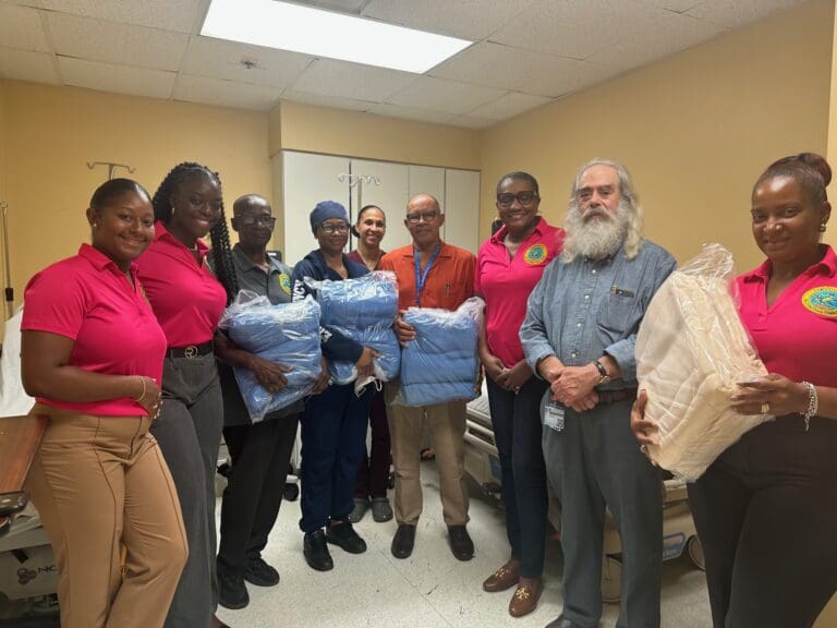 DFG Foundation Donation Brings a Little Warmth to the Schneider Regional’s ER