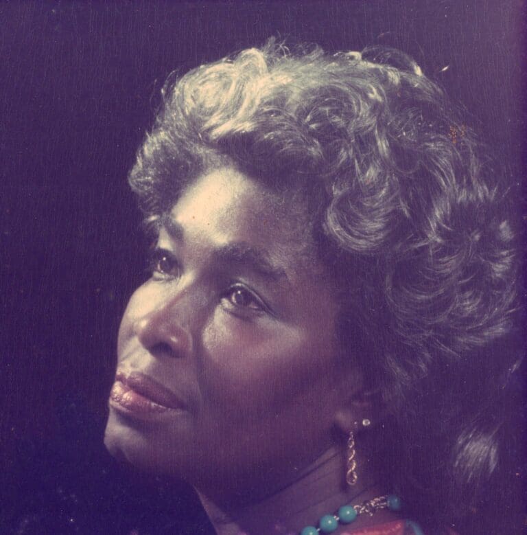 Naomi O. Varlack Dies at 85