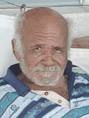Washington Gumbs Dies